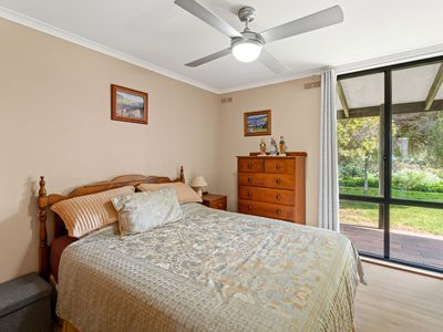 1511 Lake Road, Bethanga