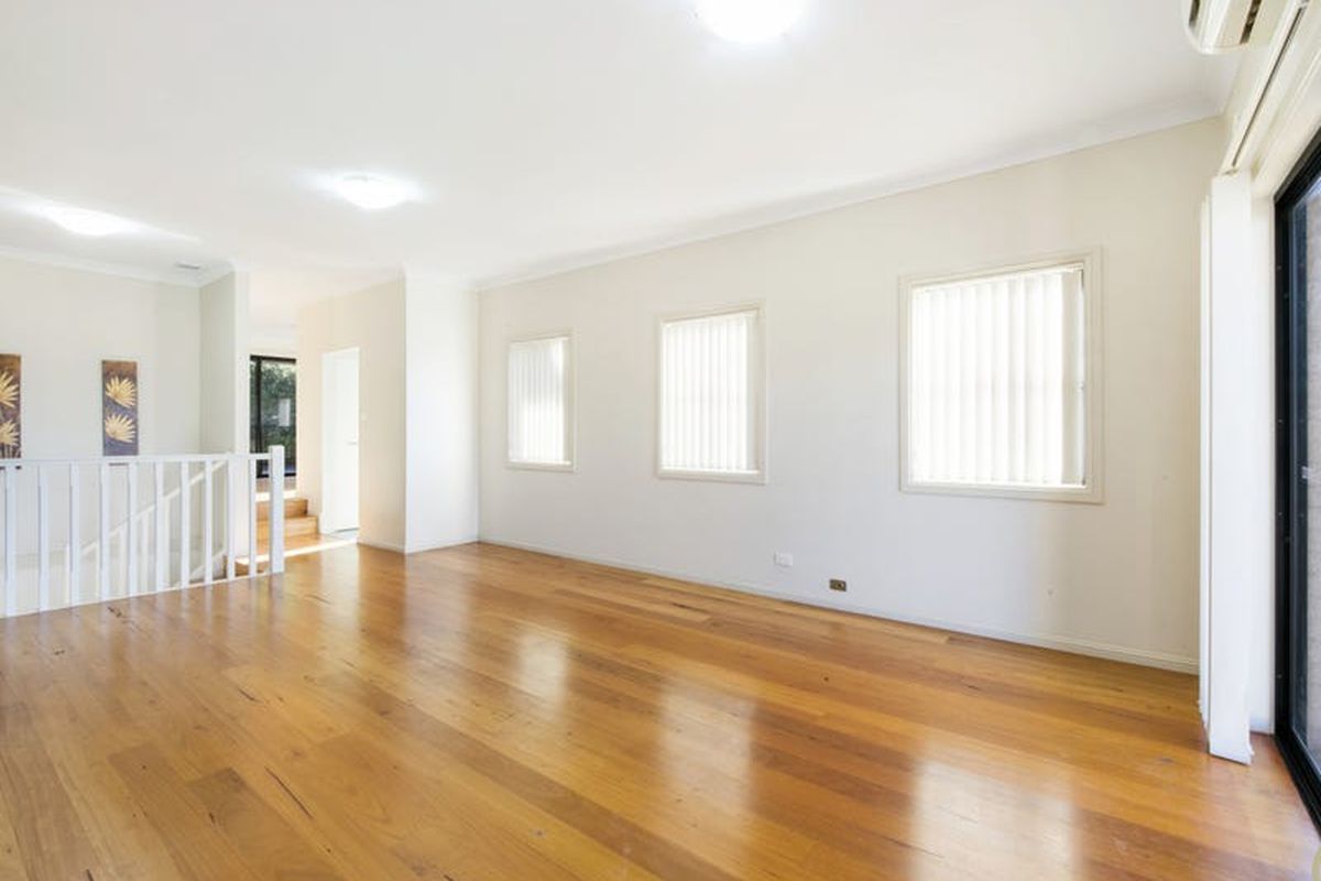 9 / 76 Wells Street, East Gosford