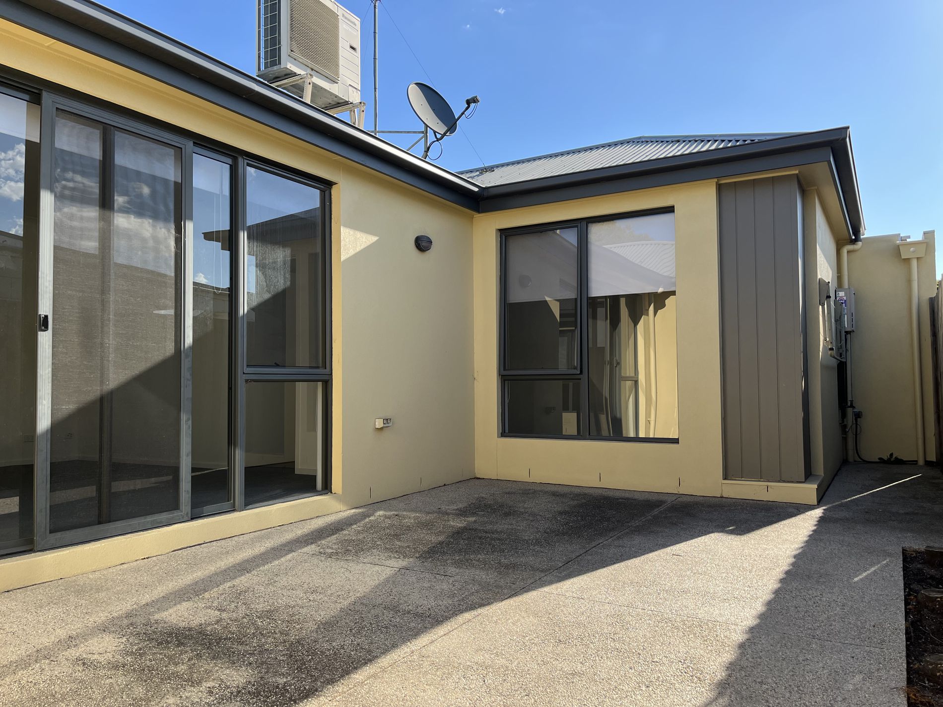 4 / 3 McNabb Avenue, Geelong West