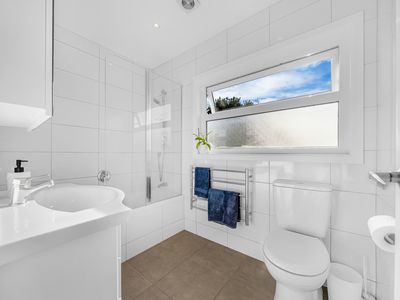 107 Birkdale Road, Birkdale