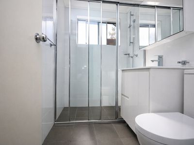 2 / 43 Colin Street, Lakemba