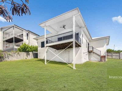4 Moondani Close, Douglas