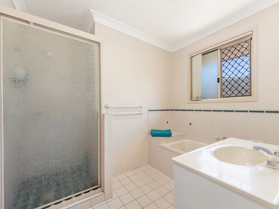 1 Tallowood Street, Yamanto