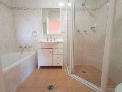 7 / 26 Henley Road, Homebush West