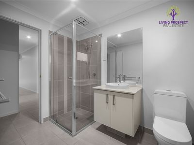 1 Grantham Walk, Williams Landing