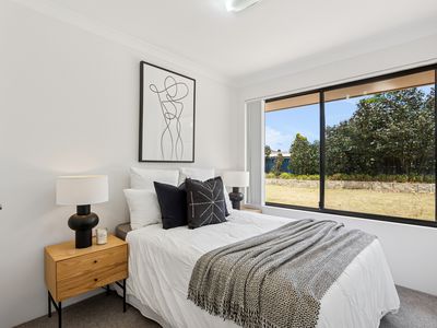 37 Star Bush Crescent, Ellenbrook