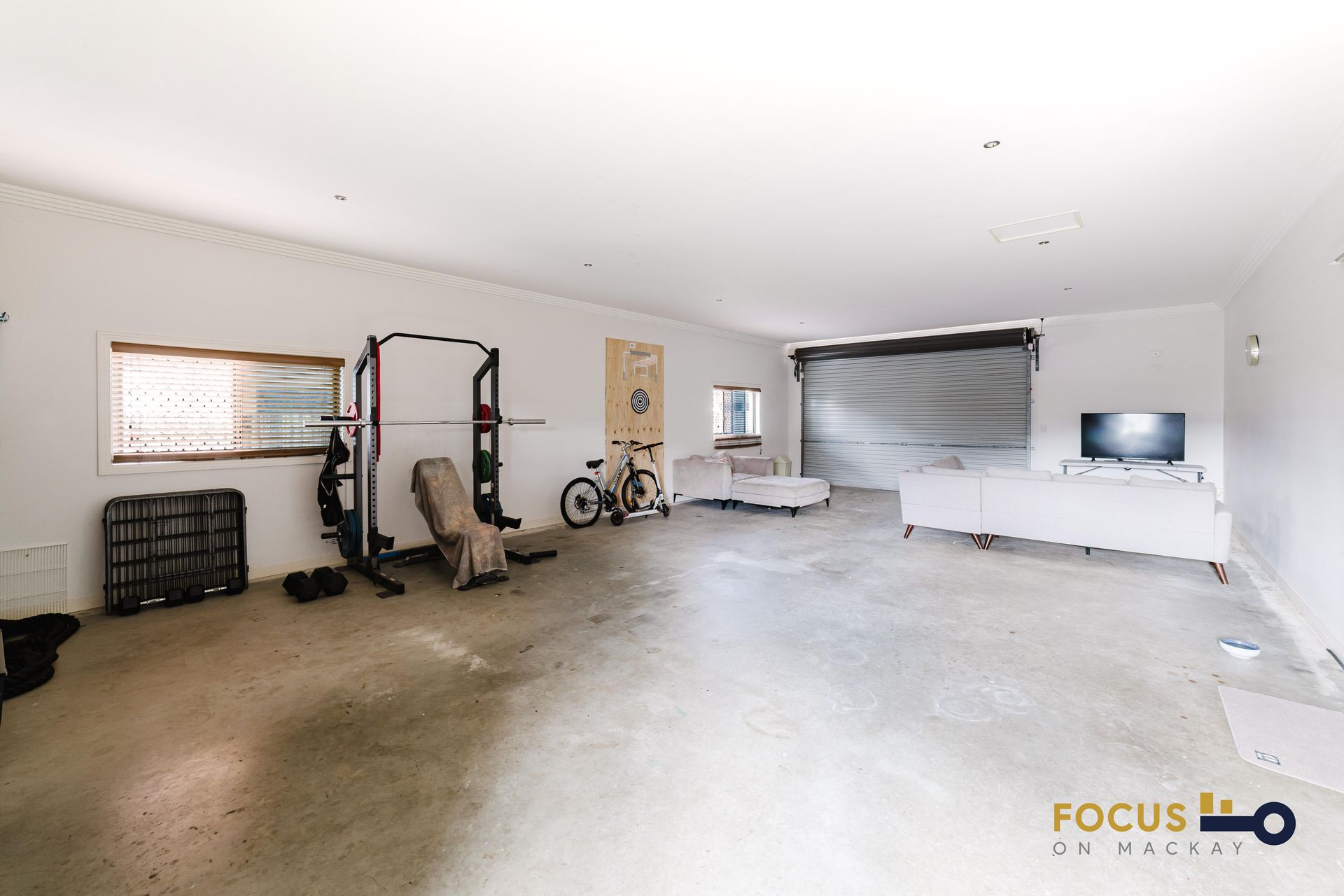 70 Gingham Street, Glenella