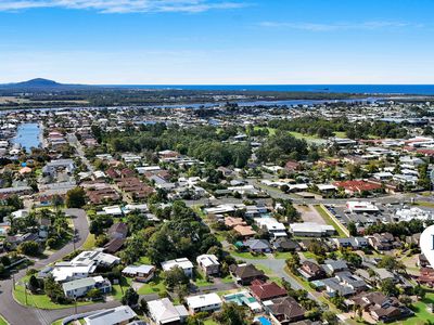 2 / 22 Radiata Drive, Maroochydore