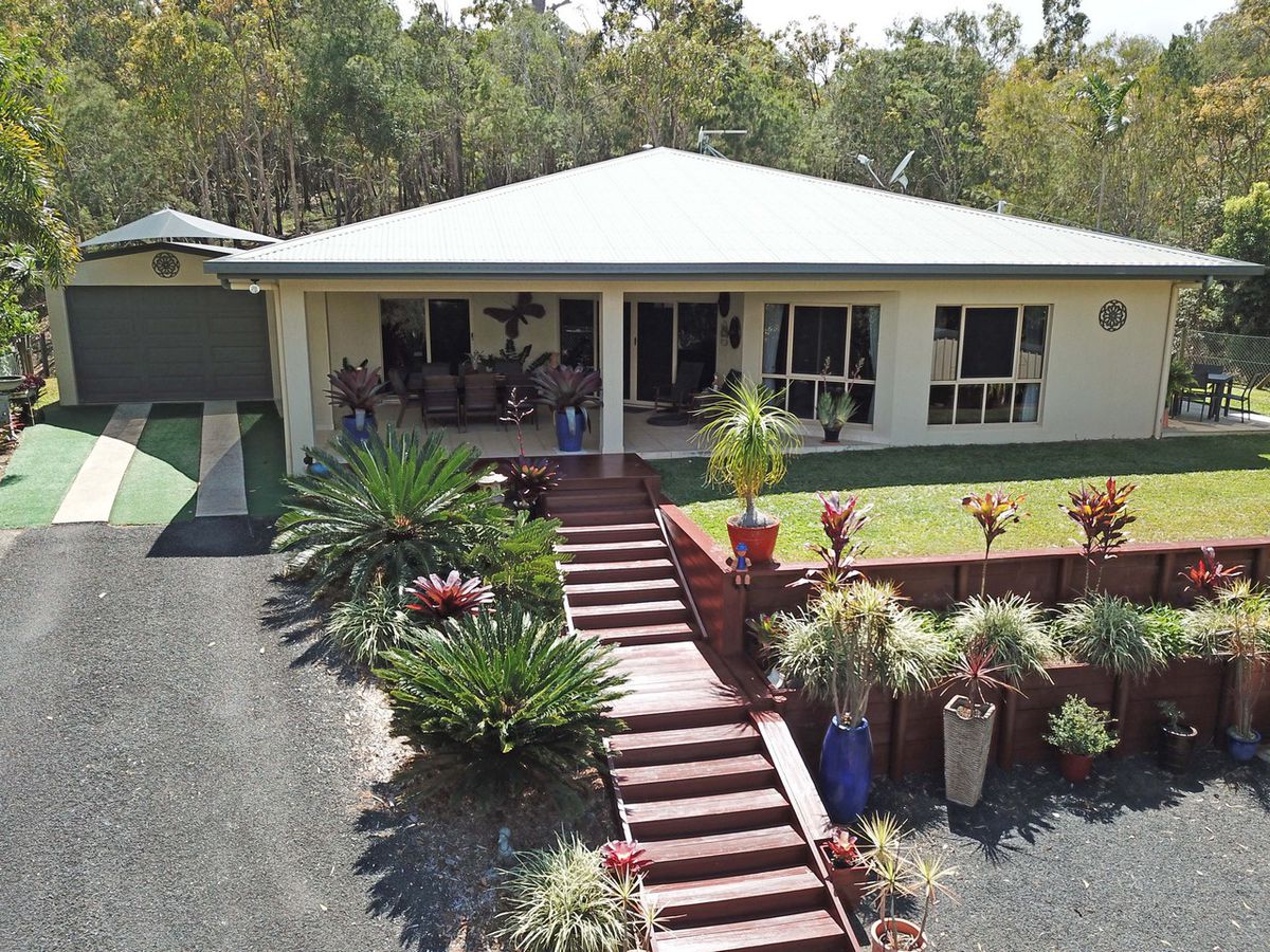8 Eden Drive, Tinaroo