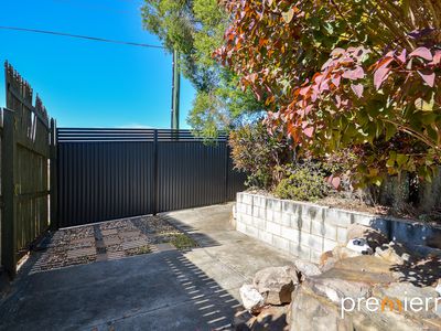 8 Dawson Court, Collingwood Park