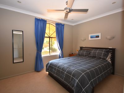 7 Belmore Place, Dubbo