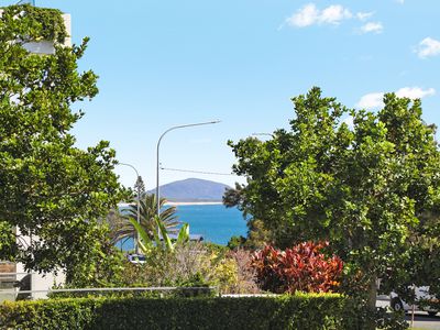 2 / 1 Mandin Street, Alexandra Headland