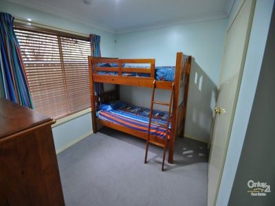 83 Murrayfield Drive, Dubbo
