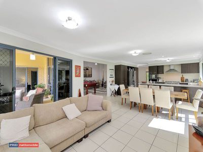 119 Poplar Street, Walloon