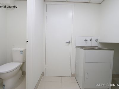 1 / 10 Hargrave Road, Auburn