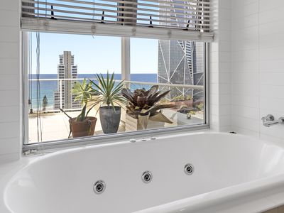 1408 / 18 Fern Street, Surfers Paradise