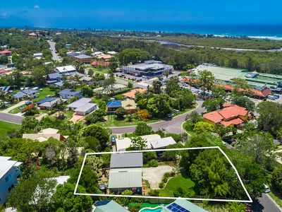 2 Jarrah Crescent, Ocean Shores
