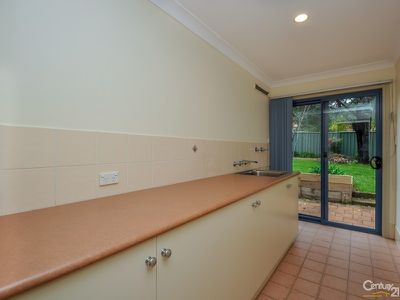 24 Pinehurst Avenue, Dubbo