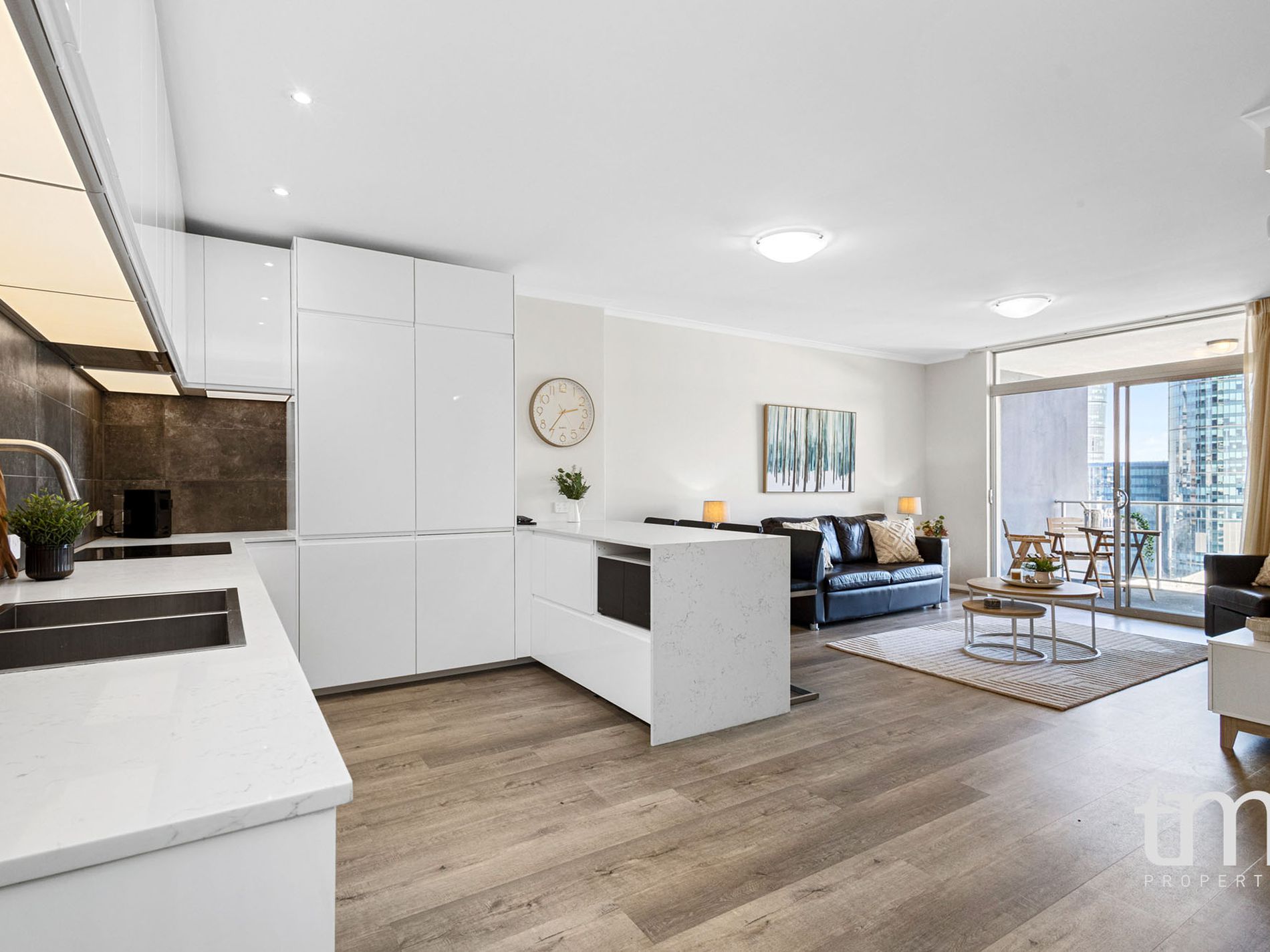 127 / 996 Hay Street, Perth