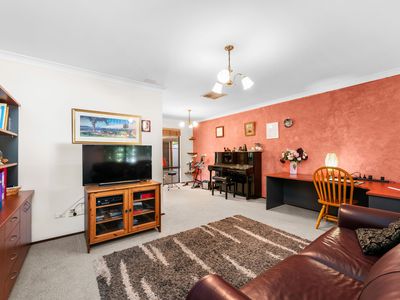 3 Querrin Avenue, Willetton