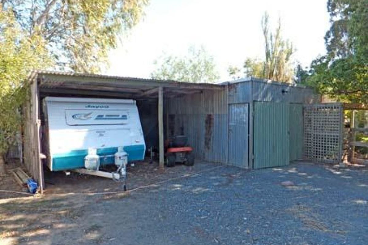 12 Paynes Lane, Kyabram