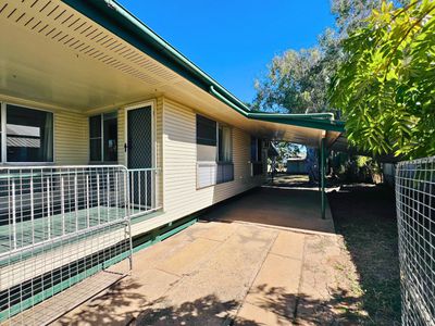 12 Fraser Street, Moranbah