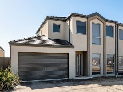 2 / 126 Bethany Road, Hoppers Crossing