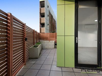 6 / 1142B Nepean Highway, Highett