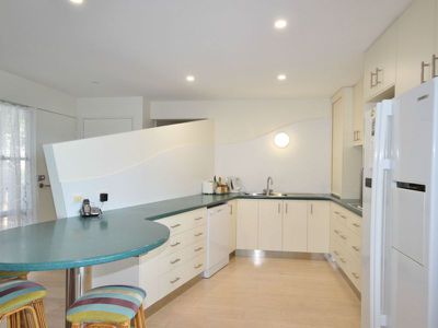 1 / 21 Lake Street, Eden