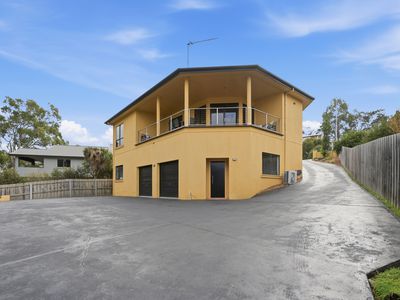 15 Grenadier Court, Trevallyn