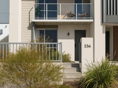 236 Leeuwin Boulevard, Bushmead