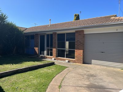 2 Nireeda Close, Moolap