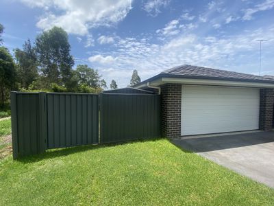 105 Ridgetop Drive, Glenmore Park