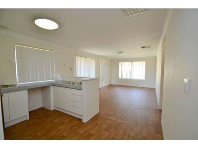56 Ellamere Retreat, Maddington