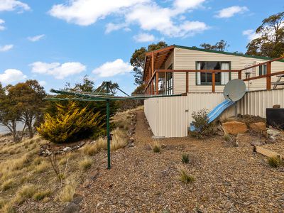 67 Thiessen Crescent, Miena