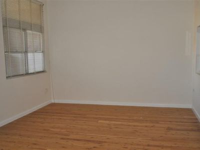 13 Spring Street, Forbes
