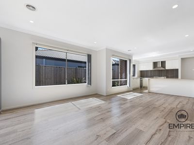 22 Hallyburton Drive, Clyde North