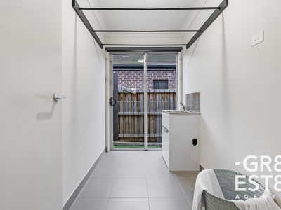 31 RANFURLIE BOULEVARD, Cranbourne West
