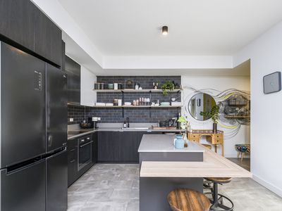 1 / 10 Angove Street, North Perth