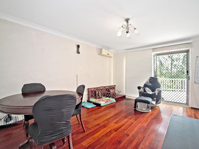 12/2A Houston Road, Yagoona