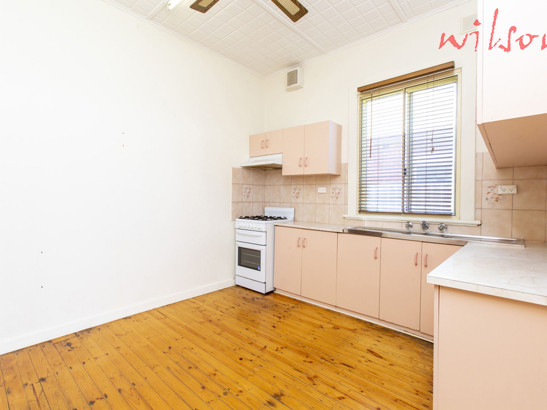 32 Knight Street, West Richmond