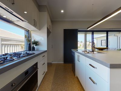 70 Champagne Drive, Dubbo