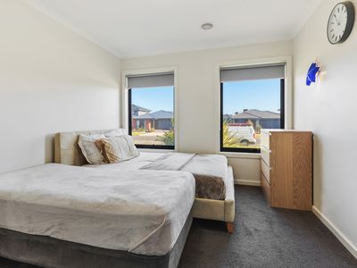 55 Stanmore Crescent, Wyndham Vale