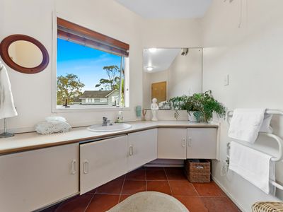 1/5 Seaview Road, Castor Bay