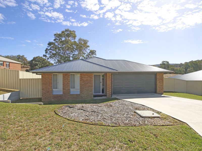 20 Harry Crescent, Hamilton Valley