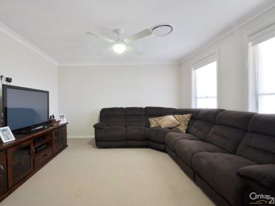18 Champagne Drive, Dubbo