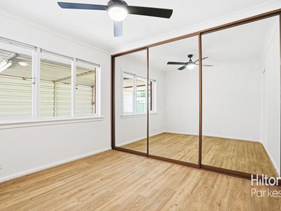 11 Bunsen Avenue, Emerton