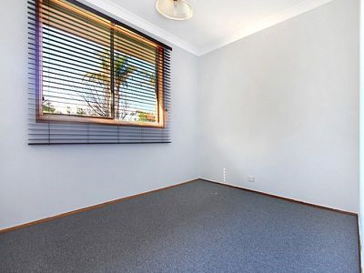 7 Moras Place, Lake Illawarra