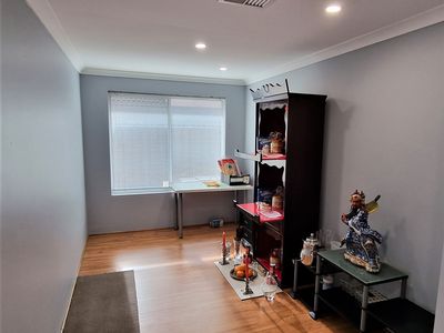 8 Teasel Way, Banksia Grove