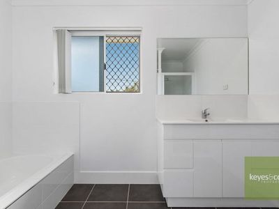 1 / 52 Camp Street, Mundingburra